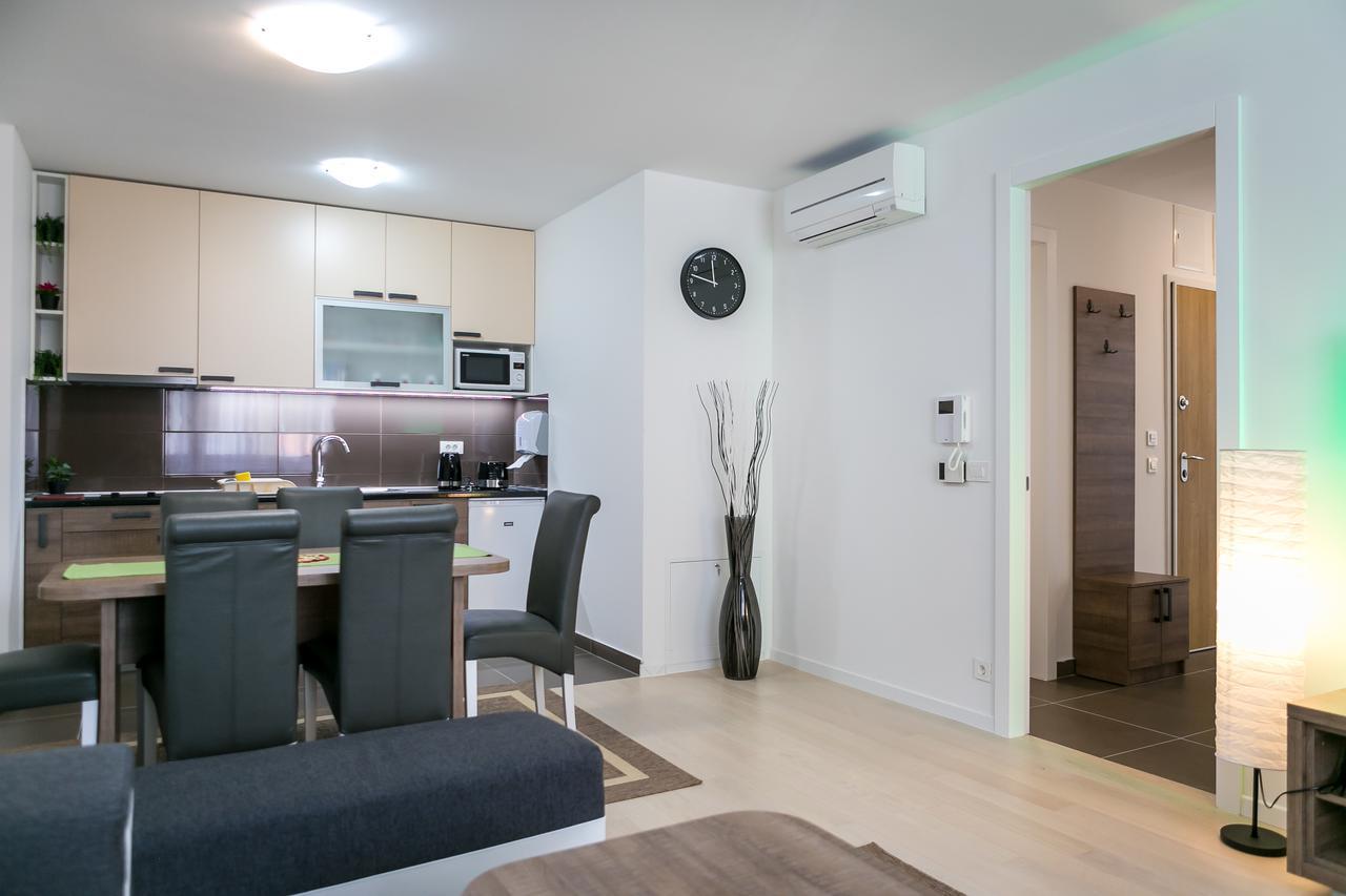 Apartament Nova Cesta 62 *